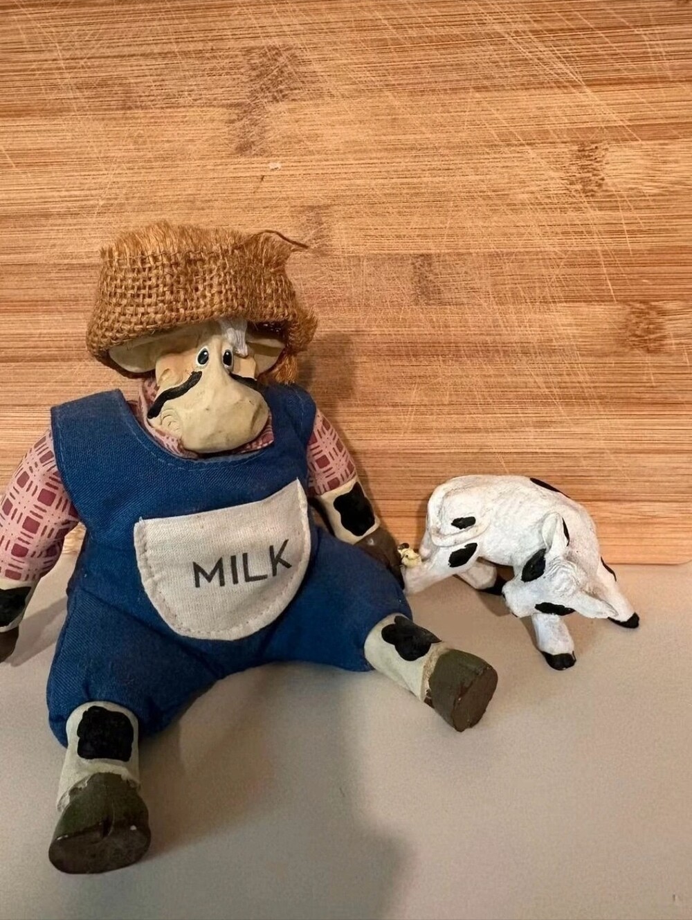 Vintage Russ Berrie "The Country Folks" Cow Shelf Sitter Figurine - Elmer Moo